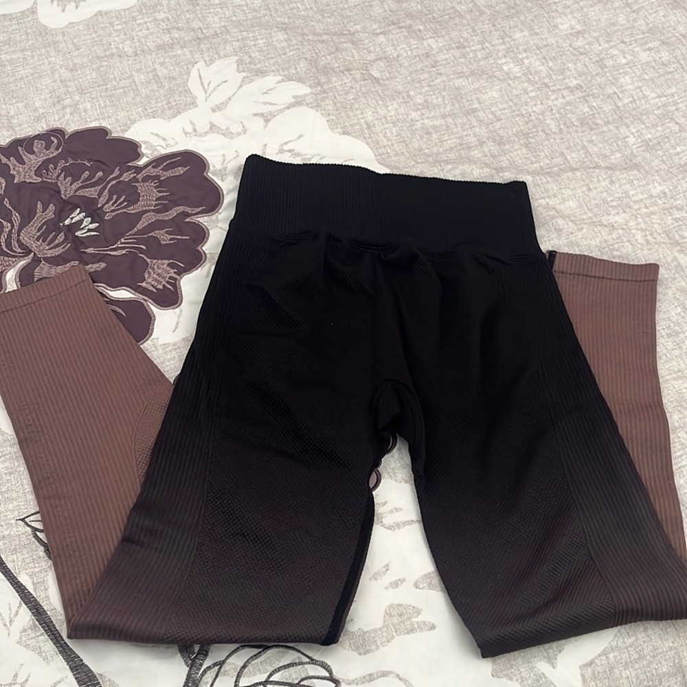 VS PINK Leggings Size Small
